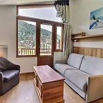 Confortable 2 Pieces, Skis Aux Pieds, Proche Commerces - Fr-1-182a-33 Courchevel