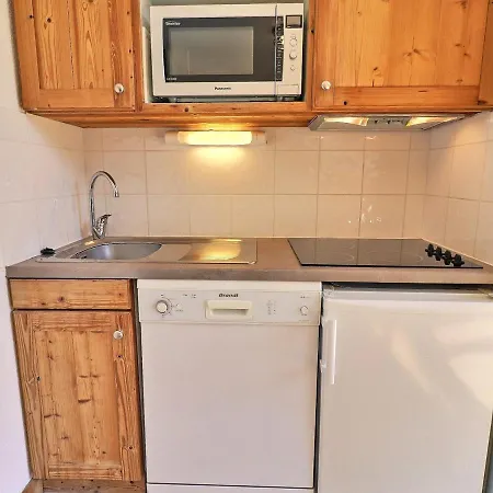 Apartment Location A La Tania - 2 Pieces, 4 Pers, Aux Pieds, Proche Commerces - Fr-1-182a-33 Courchevel